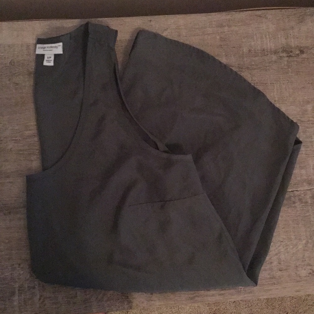 Liz Lange Maternity Olive Green Tank Top